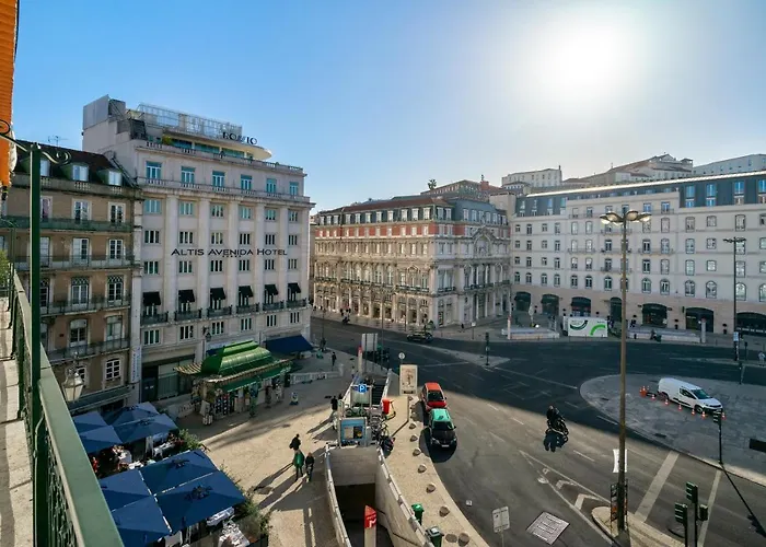 Apartament Whome Restauradores Deluxe W/ Elevator & Ac Perfect For Families & Friends Lizbona