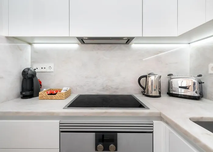 Whome Restauradores Deluxe W/ Elevator & Ac Perfect For Families & Friends Apartament *