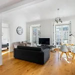 Whome Restauradores Deluxe W/ Elevator & Ac Perfect For Families & Friends Lägenhet *