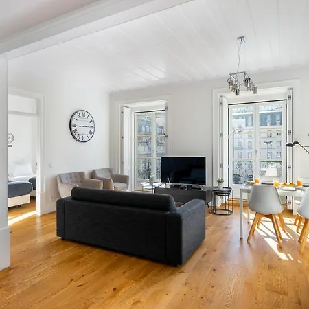 Whome Restauradores Deluxe W/ Elevator & Ac Perfect For Families & Friends Apartment *